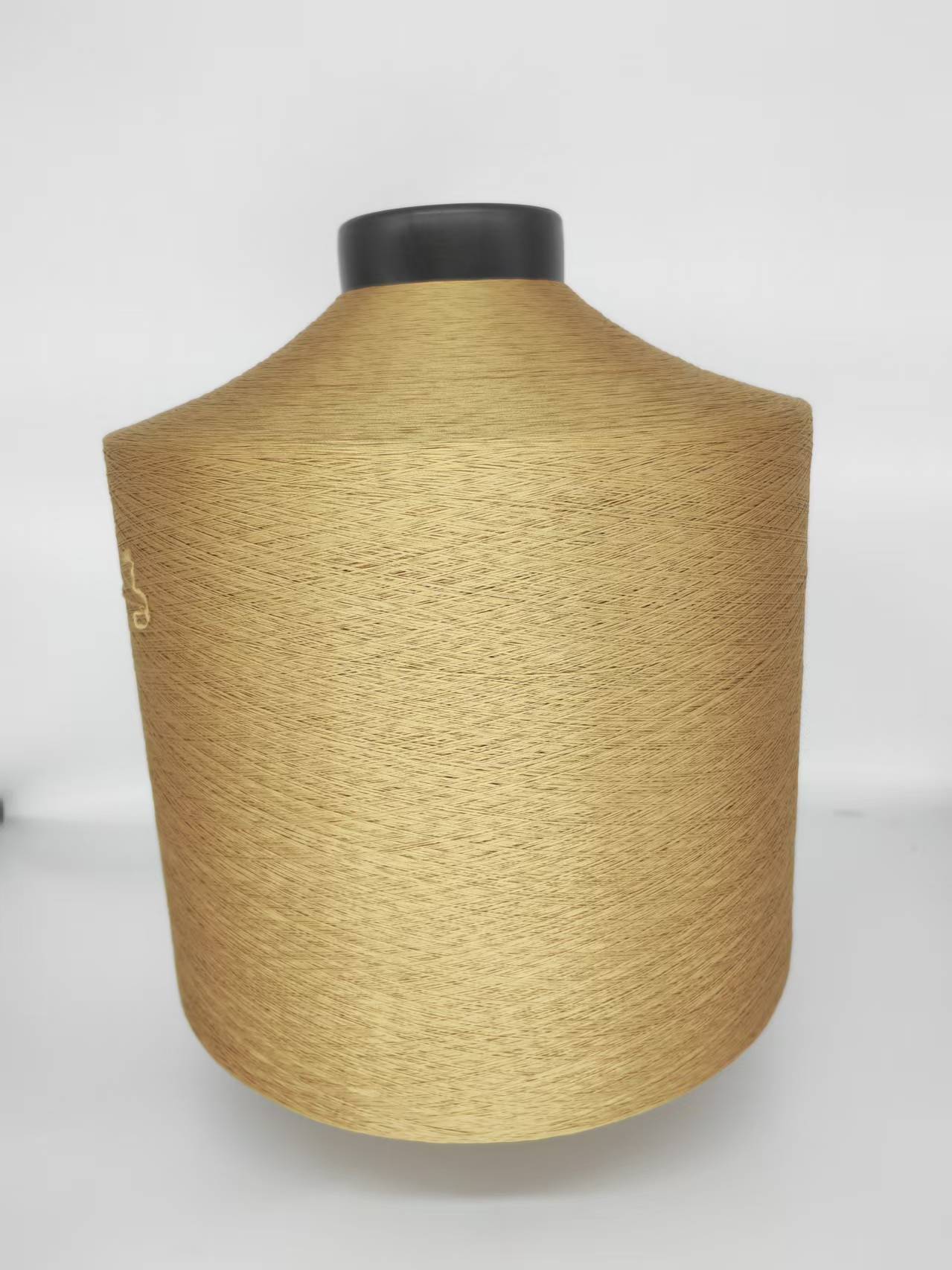 150d/36f Polyester Benang Beige Color